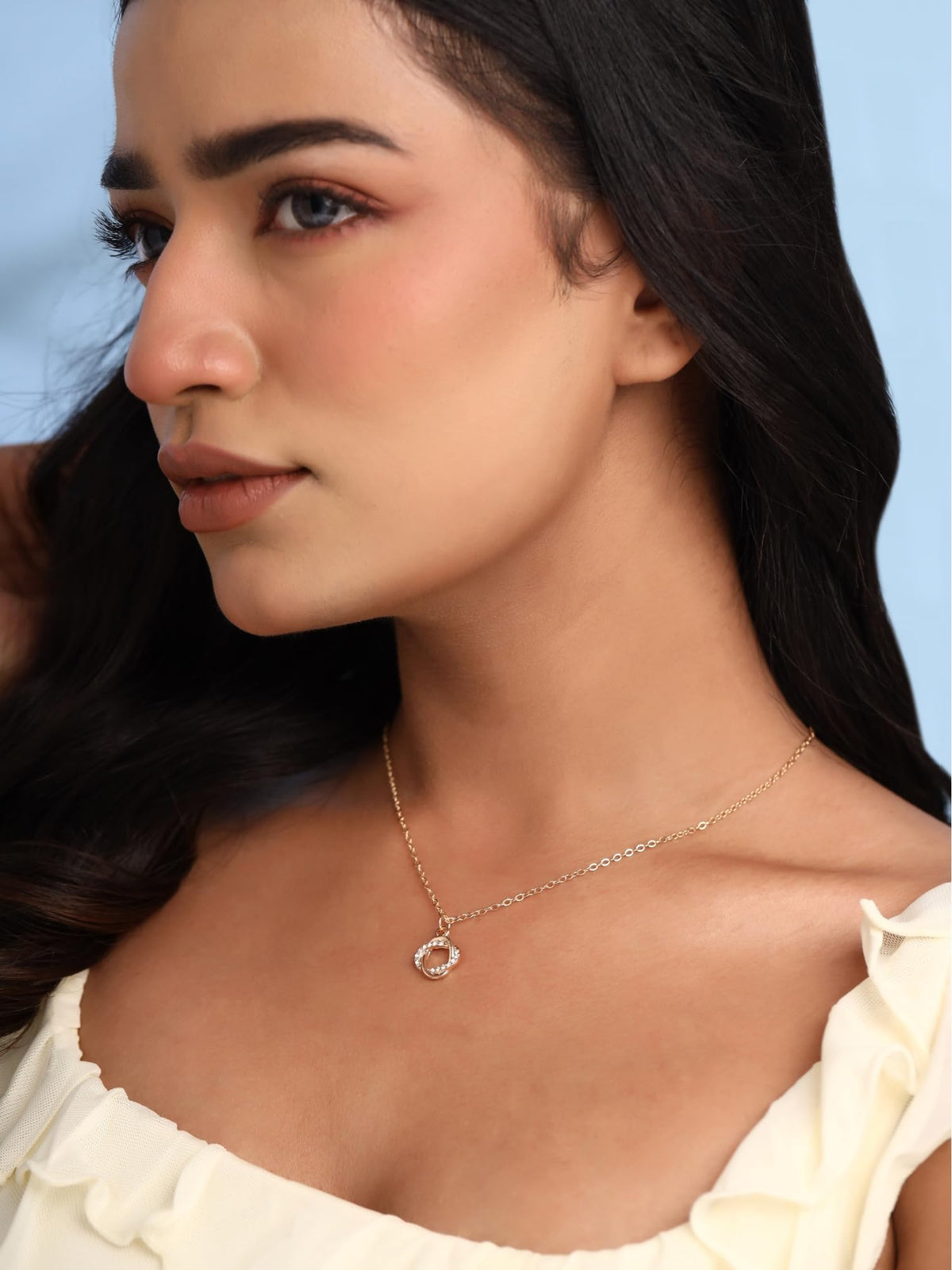 Minimalist Pendant Necklace Set