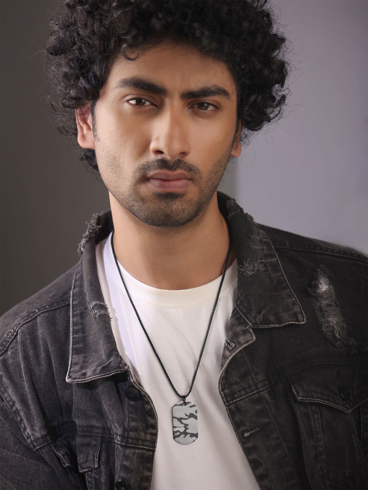 Dogtag Pendant Chain