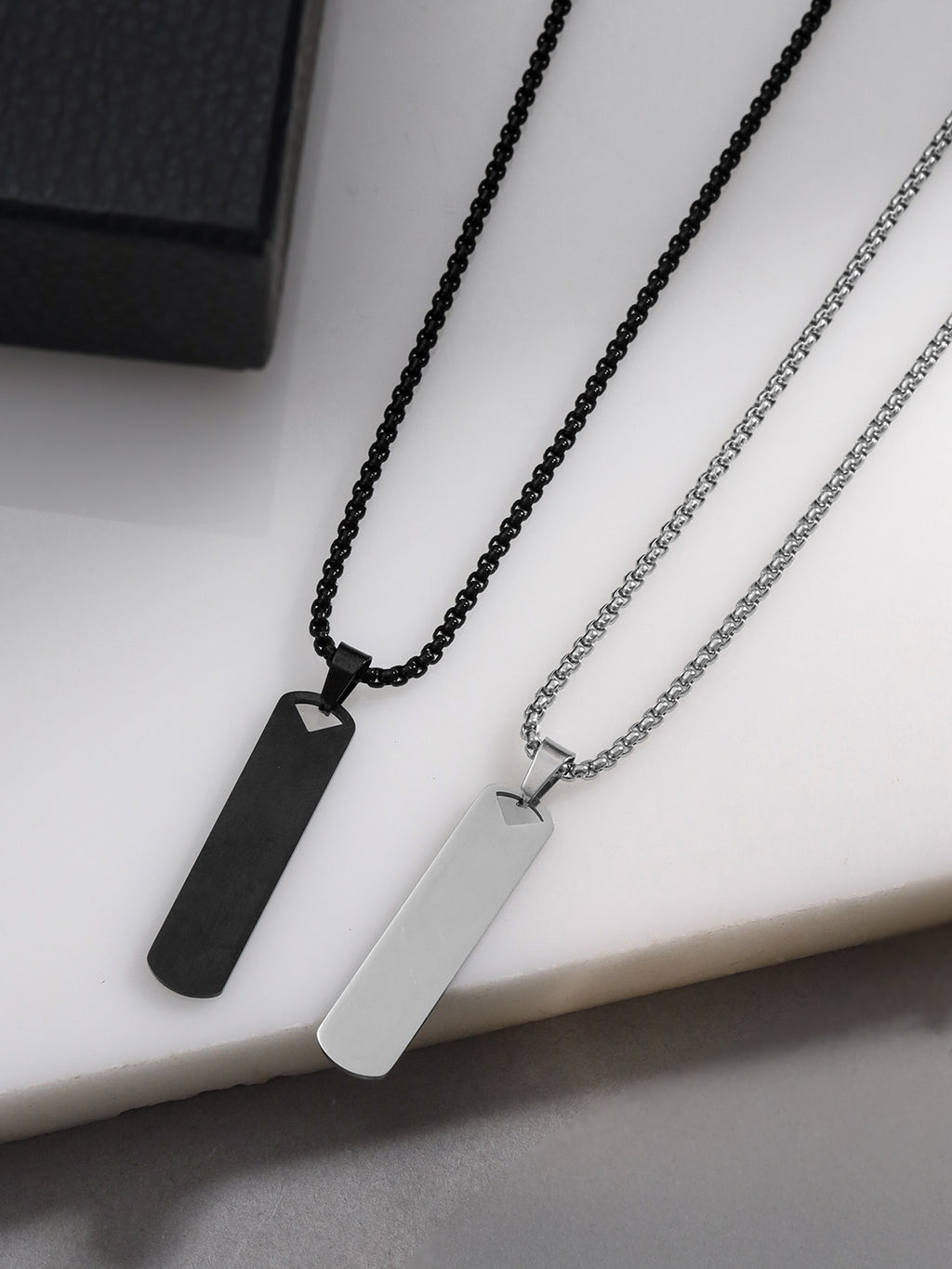 Set of 2 Dogtag Pendant Chains