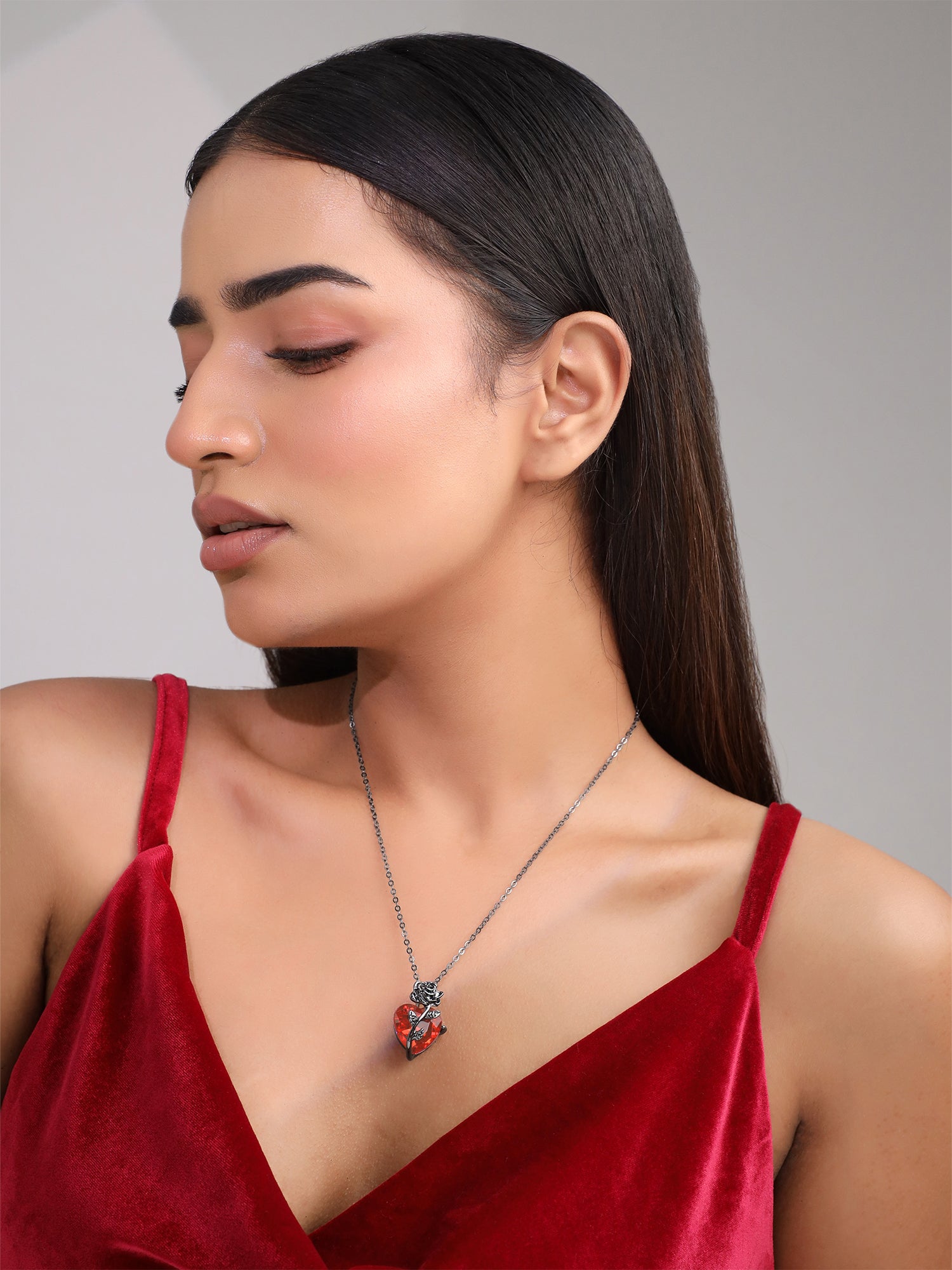 Rose Heart Crystal Pendant Necklace