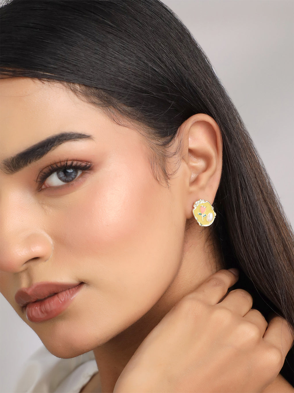 Enamel Studs Earrings