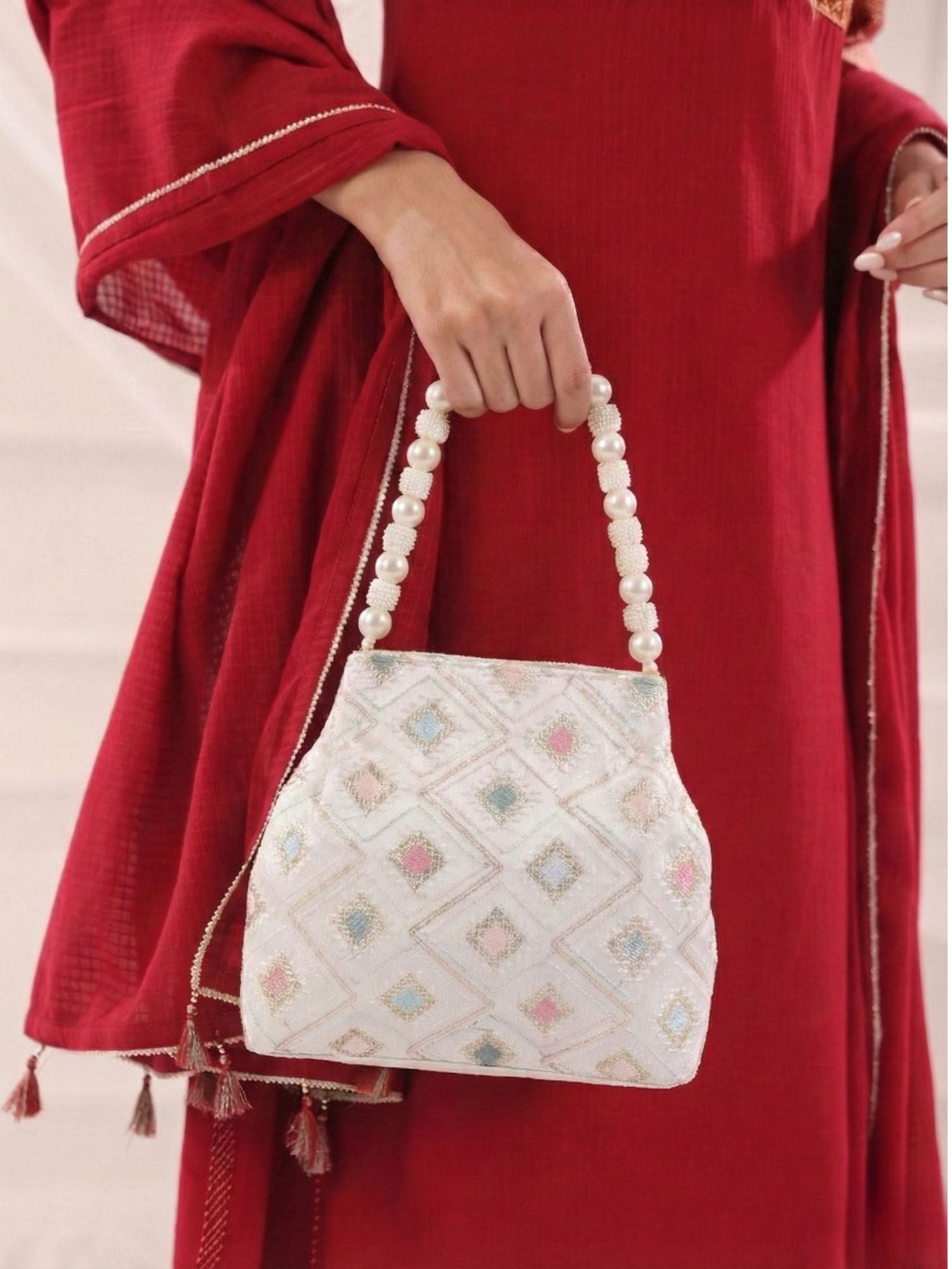 Gulnaar Collection | Silk Embroidered Potli | White