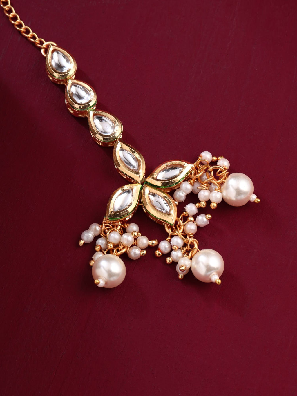 Kundan Maang Tikka