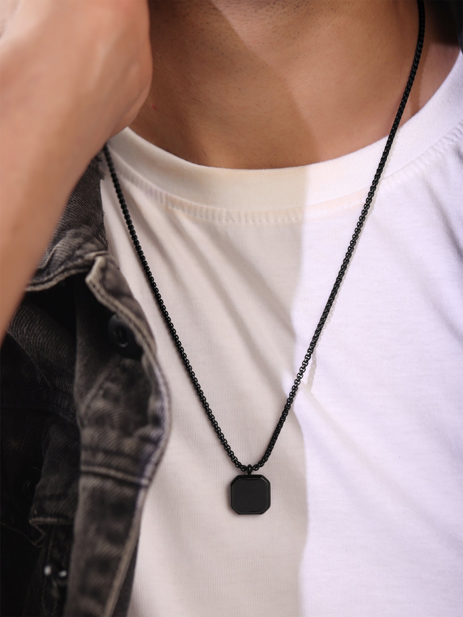 Square Pendant Chain