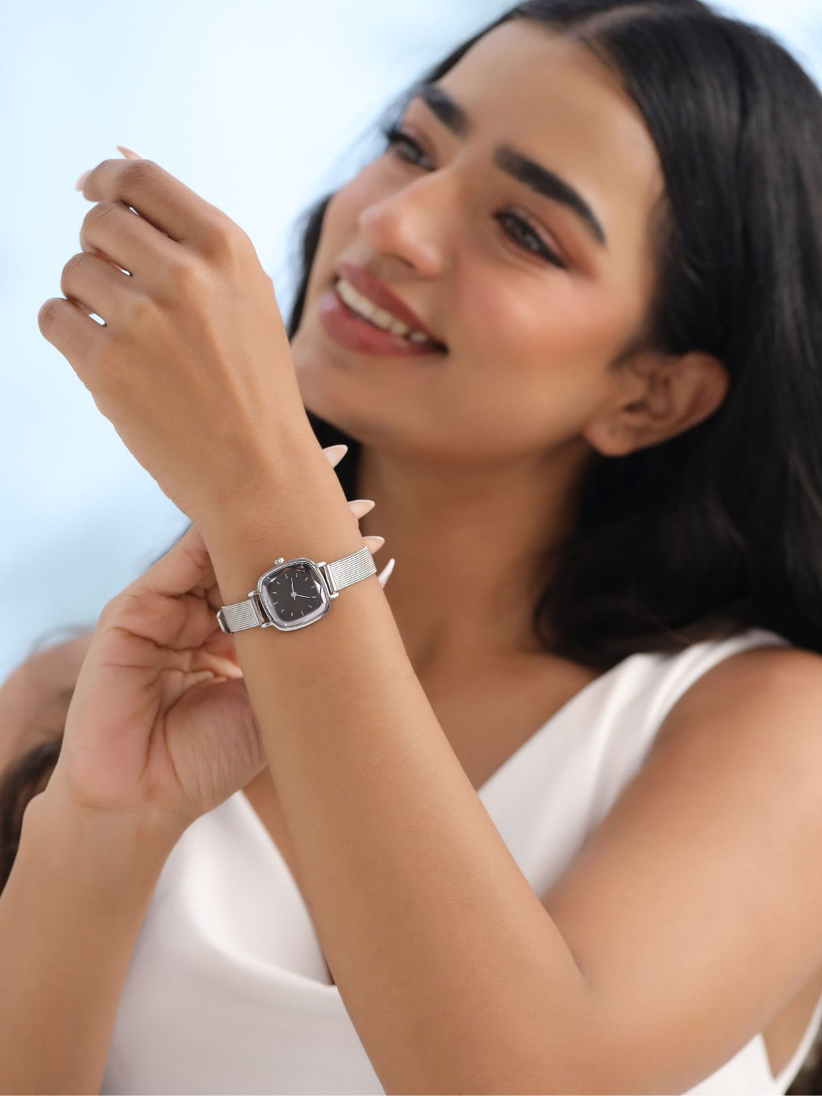 Lustre Black Analog Stainless Steel Wrist Watch