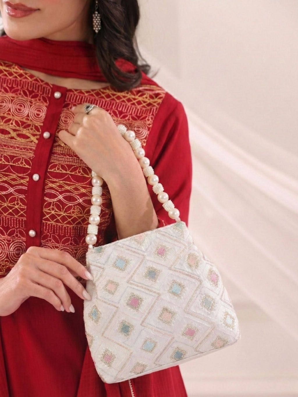 Gulnaar Collection | Silk Embroidered Potli | White