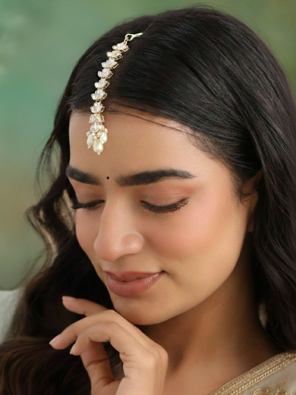 Kundan Maang Tikkas