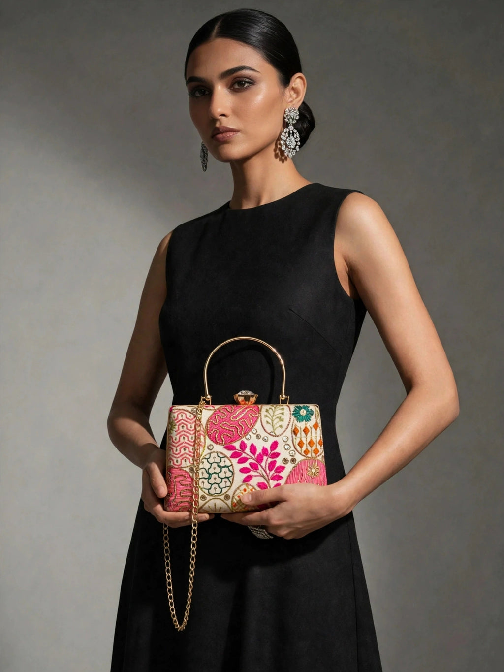 Katha Women’s Embroidered Clutch Purse