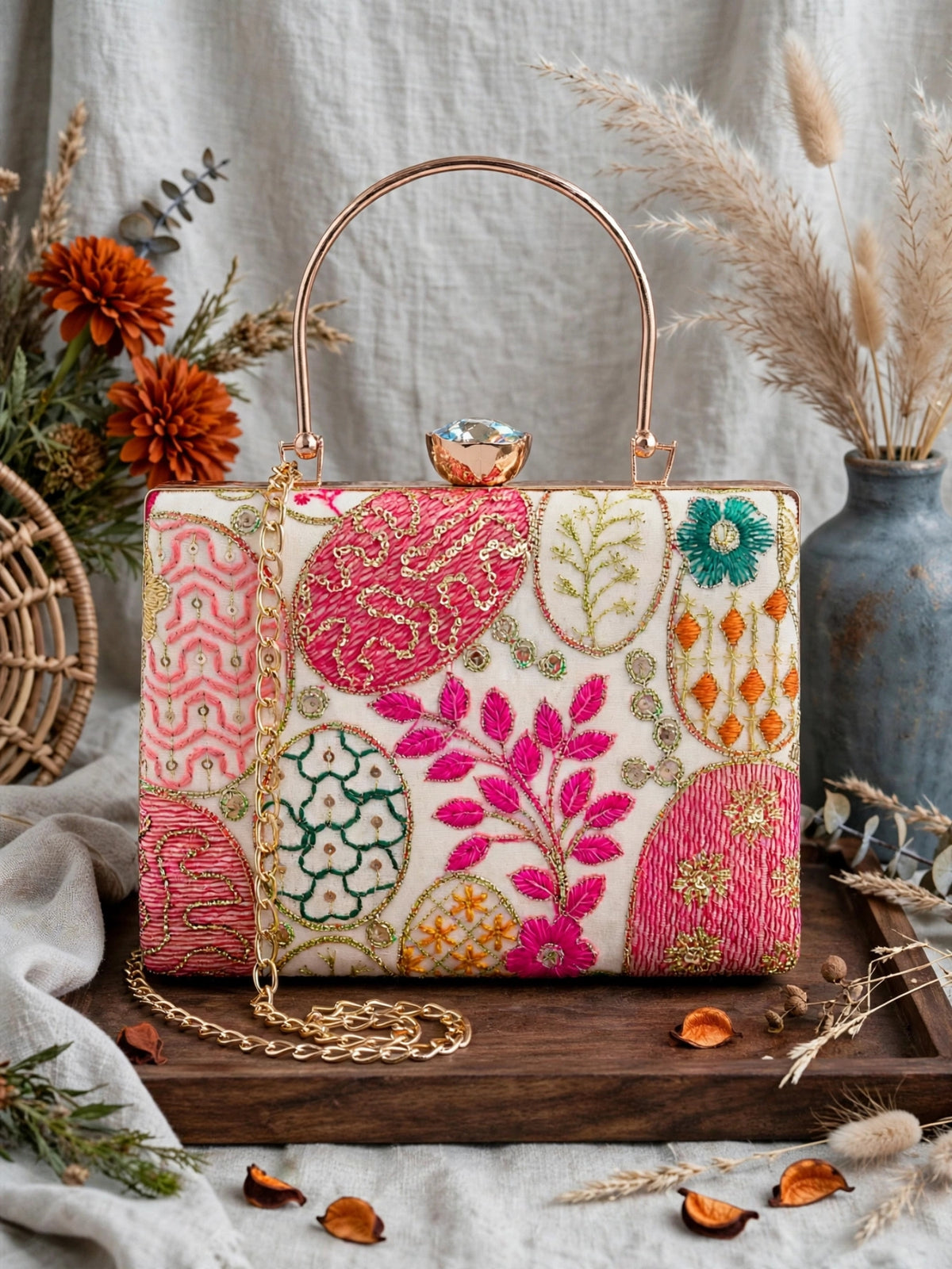 Katha Women’s Embroidered Clutch Purse